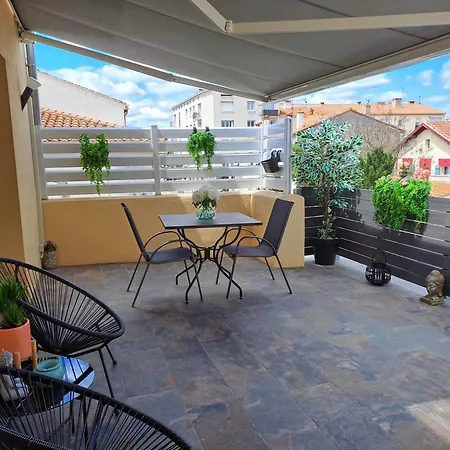 Apartment L